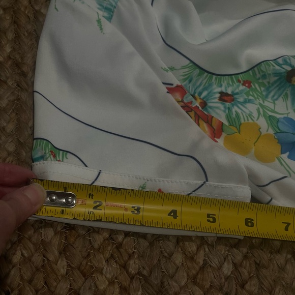Vintage White Dress with Colorful Floral Design - Picture 8 of 13